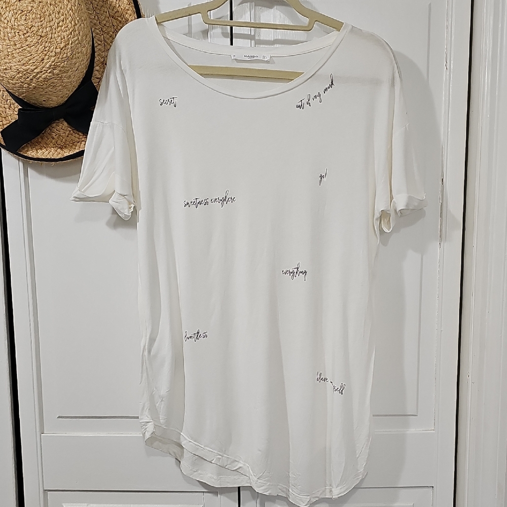 Mango Cream Text Print Short Sleeve Tee